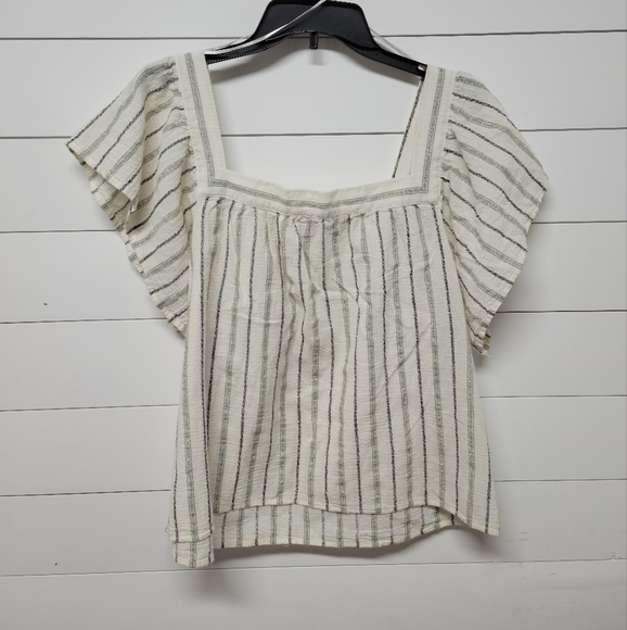 Vince Camuto Flared Sleeve Striped Top - Picture 2 of 4